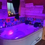 La Grange Bed and breakfast 3*