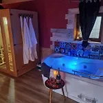 La Grange Bed and breakfast 3*
