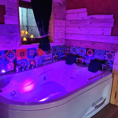 La Grange Bed & Breakfast *